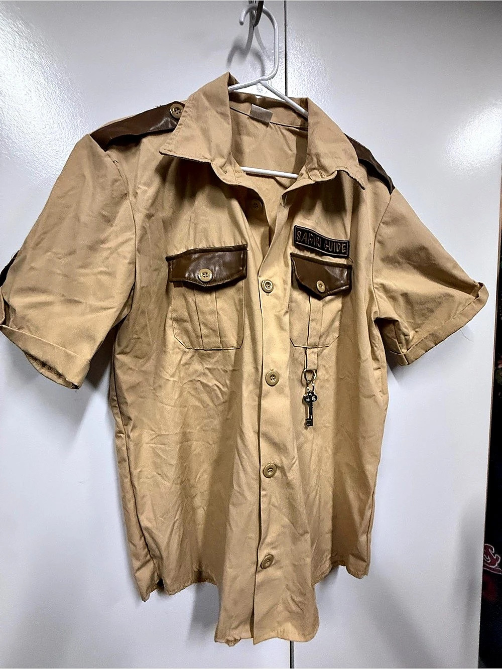 Spirit Safari Guide Button Down Shirt - Like New - couples costume idea
